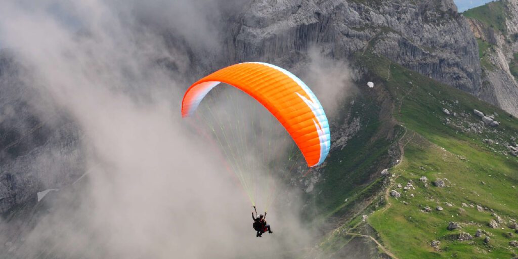 Rethinkways Blog LehLadakh para glifing