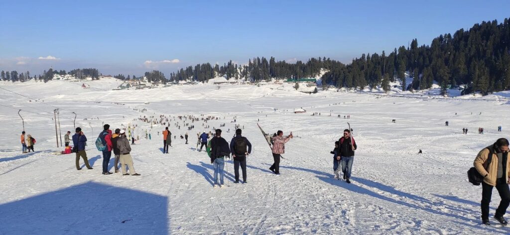 rethinkways-gulmarg-snow-sports