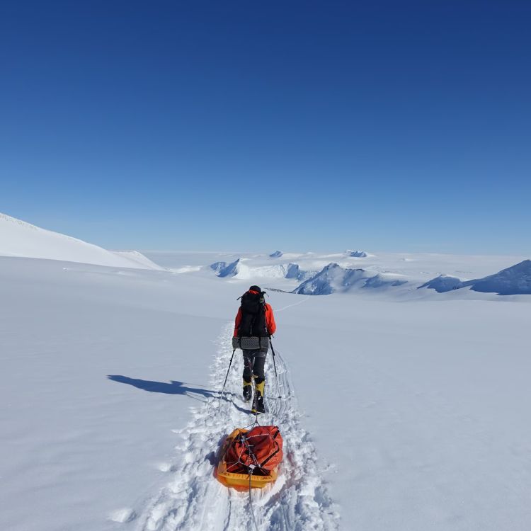 travel-rethinkways-antarctica04