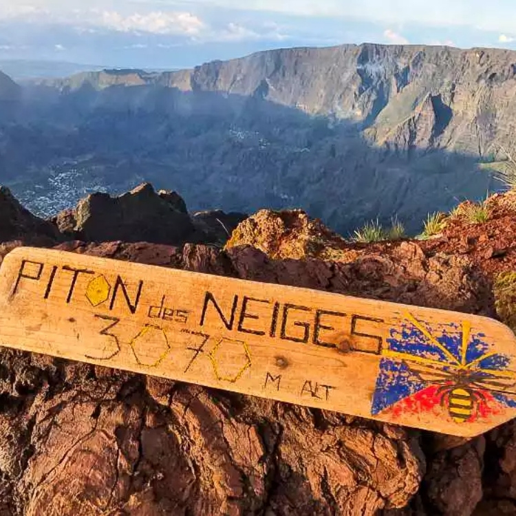 rethinkways-blog-volcanoes-india-piton-des-neiges
