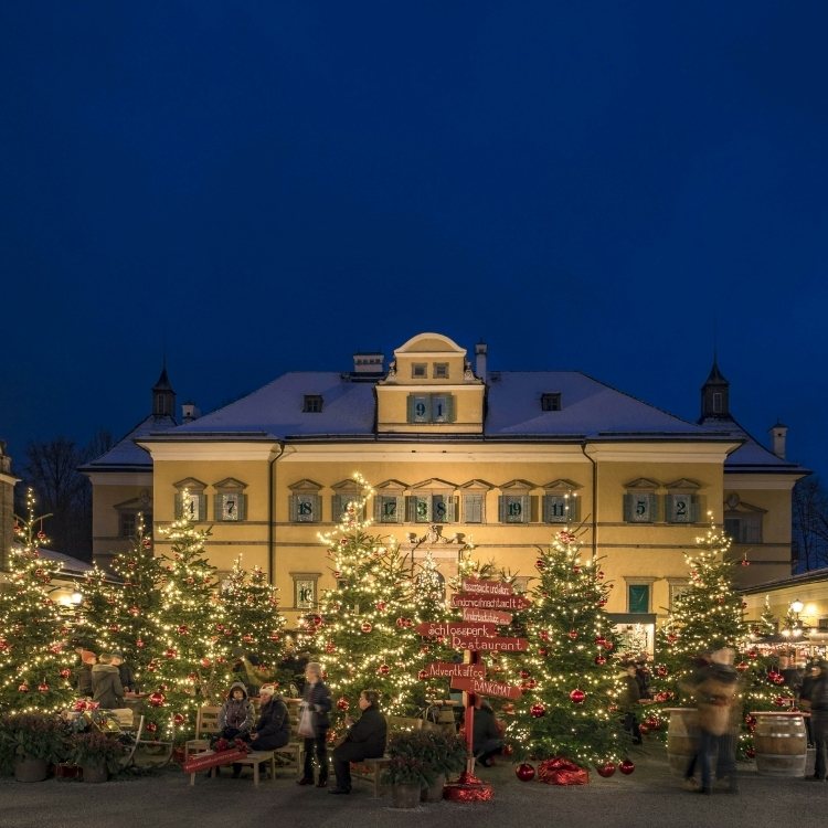 Top 10 International Destinations to Celebrate Christmas 2026 | Travel Rethink Ways 3 Christmas-03