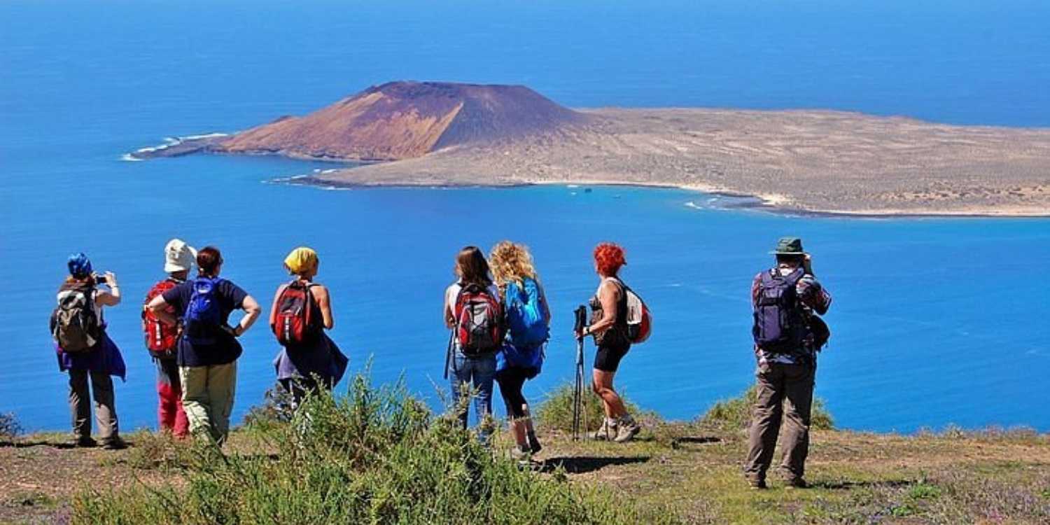 15 Best Volcano Treks for Adventure Travelers | Travel Rethink Ways 10 rethinkways-volcano