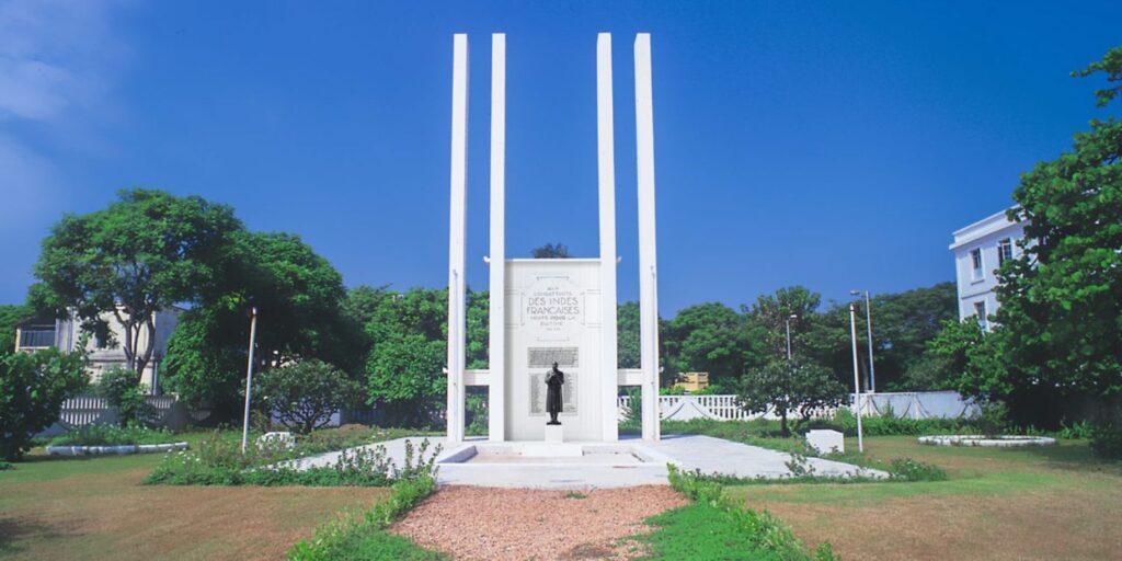 rethinkways-French War Memorial