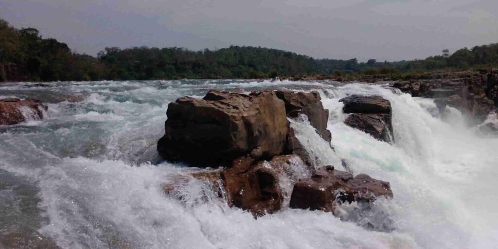 rethinkways-assam-panimoor-falls