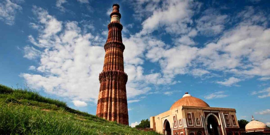 rethinkways-delhi-qutub-minar