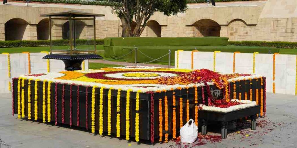 rethinkways-delhi-raj-ghat