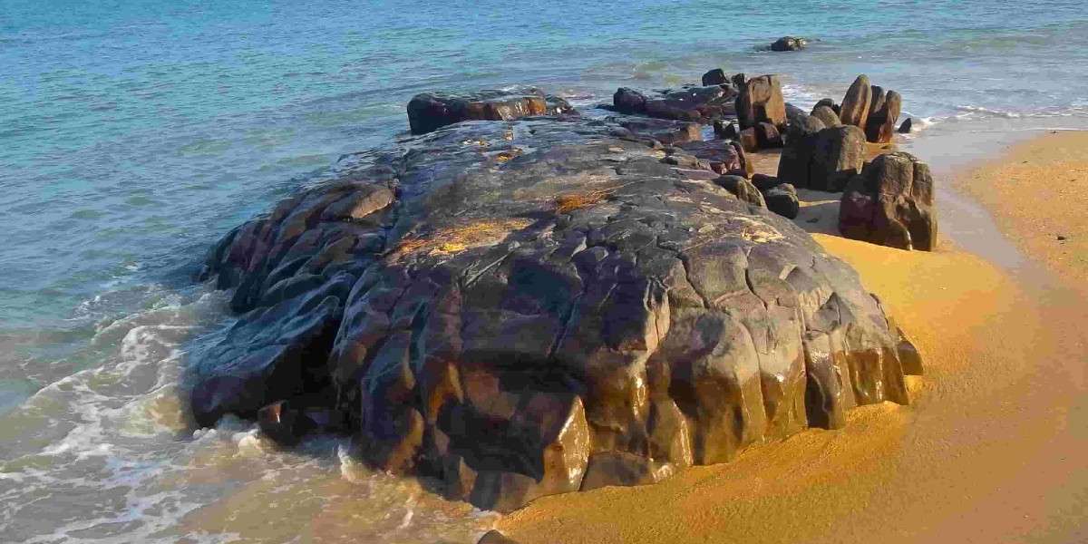 rethinkways-karnataka-malpe-beach