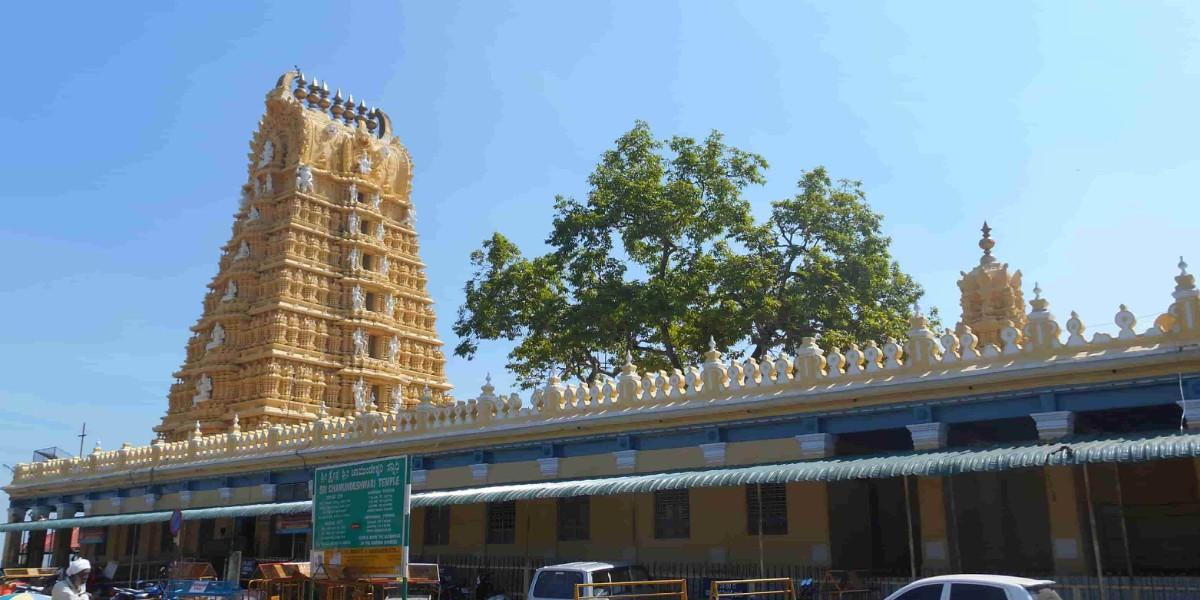 rethinkways-karnataka-sri-chamundeshwari-temple
