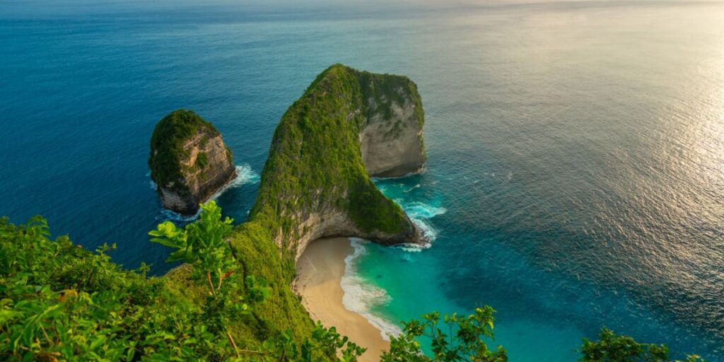 rethinkways-Kelingking Beach