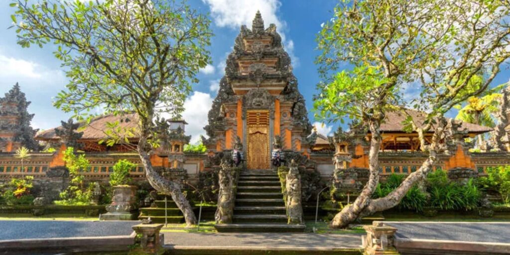 rethinkways-Ubud Palace