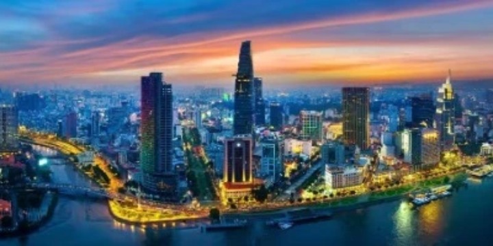 vietnam-honeymoon-Ho-chi