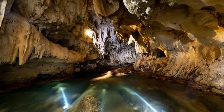 Phong-nha