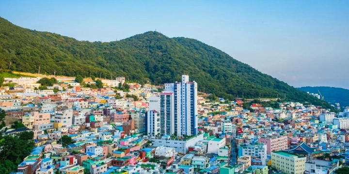 South Korea Attractions: 30 Must-Visit Places & Experiences for an Unforgettable Trip| Travel Rethink Ways 23 Gamcheon-Culture-Village