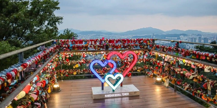 South Korea Attractions: 30 Must-Visit Places & Experiences for an Unforgettable Trip| Travel Rethink Ways 4 N-Seoul-Tower