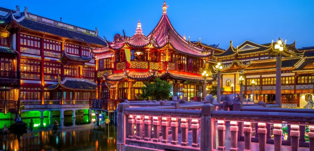 China Bucket List: 30 Amazing Attractions | Travel Rethink Ways 26 yu garden