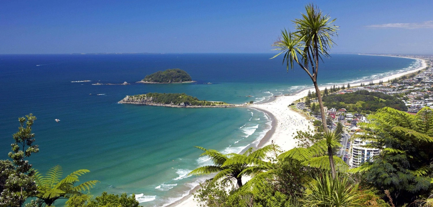 Top New Zealand Attractions: 25 Places to Explore | Travel Rethink Ways 22 New-Zeeland-Mount-Maunganui