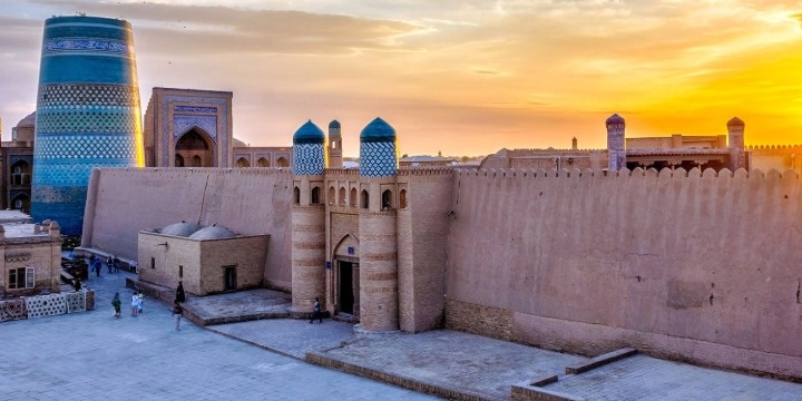 Uzbekistan Attractions: 30 Stunning Places & Silk Road Experiences You Must Visit | Travel Rethink Ways 14 travel-rethink-ways
