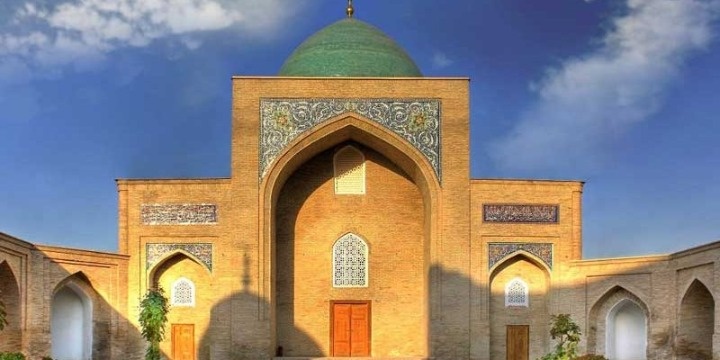 Uzbekistan Attractions: 30 Stunning Places & Silk Road Experiences You Must Visit | Travel Rethink Ways 19 travel-rethink-ways