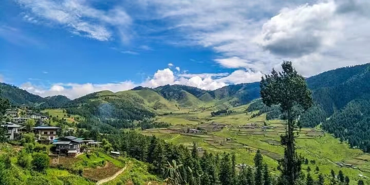 Bhutan Attractions: 30 Peaceful Places To Explore| Travel Rethink Ways 14 Phobjikha-Valley