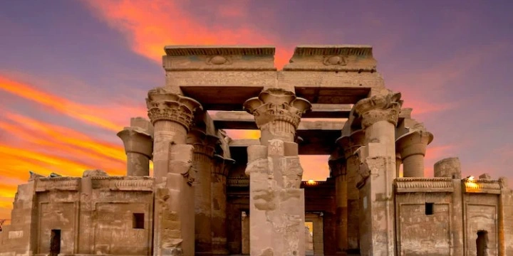 Egypt Attractions: 30 Incredible Places & Ancient Wonders You Must Visit | Travel Rethink Ways 30 kom-ombo.