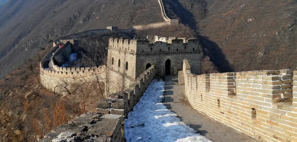 China Bucket List: 30 Amazing Attractions | Travel Rethink Ways 2 Great wall of chinA